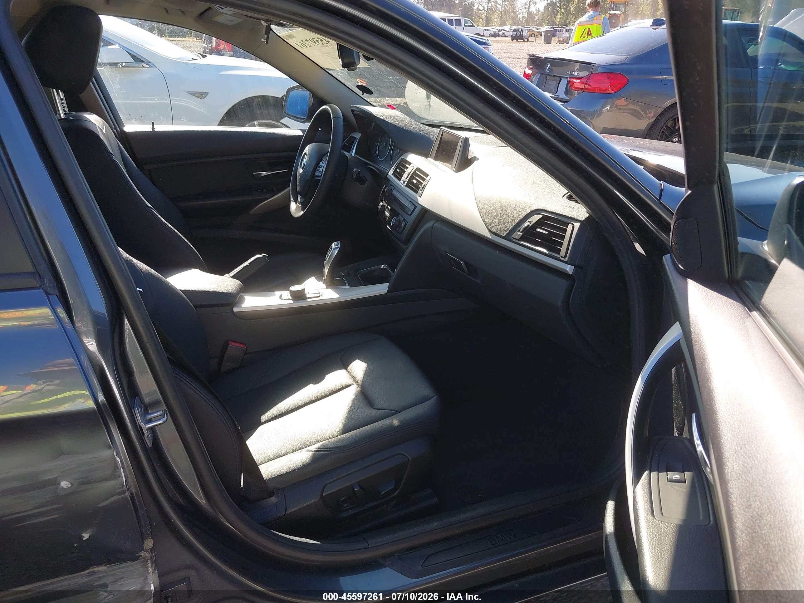 2015 BMW 320I XDRIVE