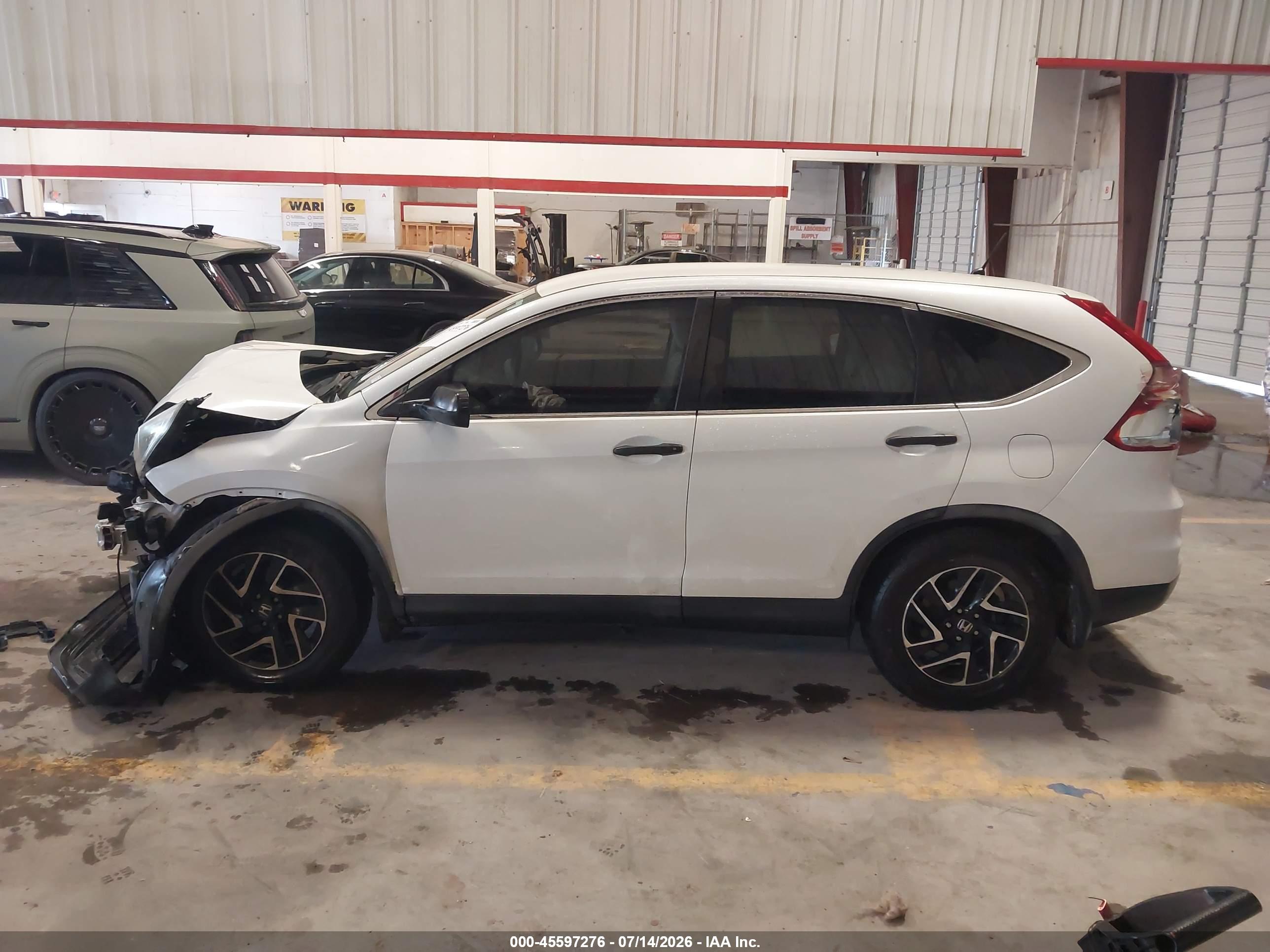 2016 HONDA CR-V SE