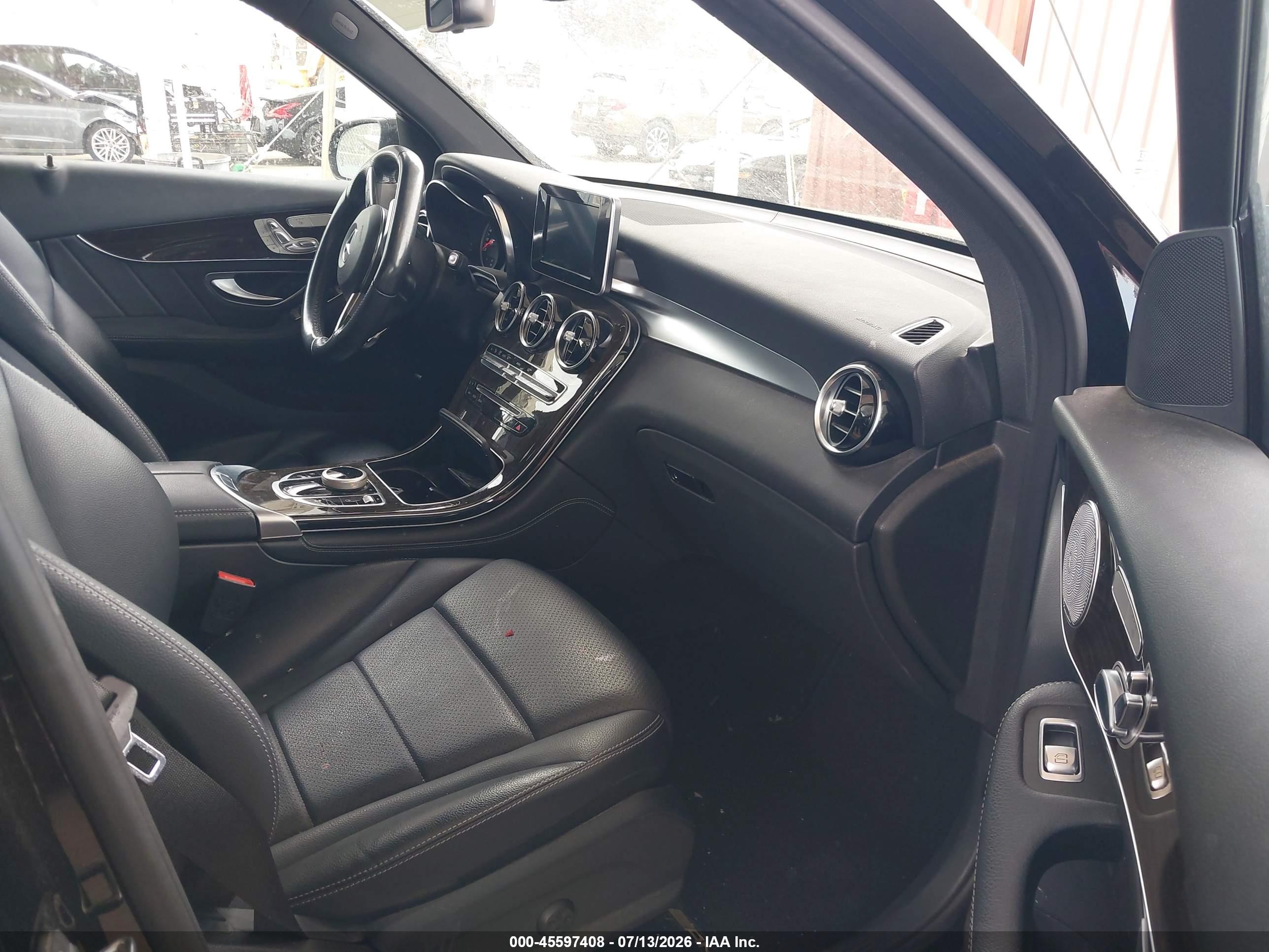 2018 MERCEDES-BENZ GLC 300 GLC300