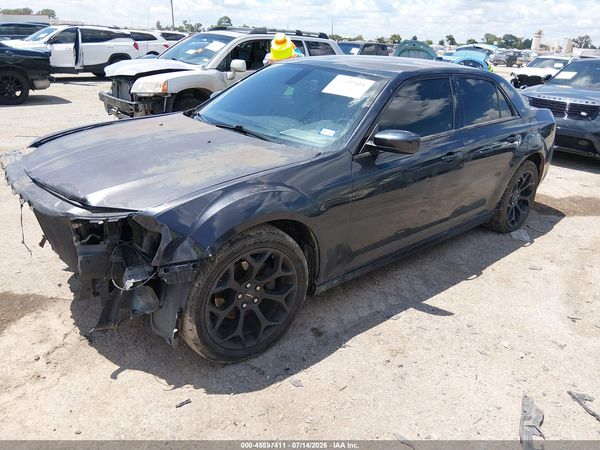 2019 CHRYSLER 300 300S