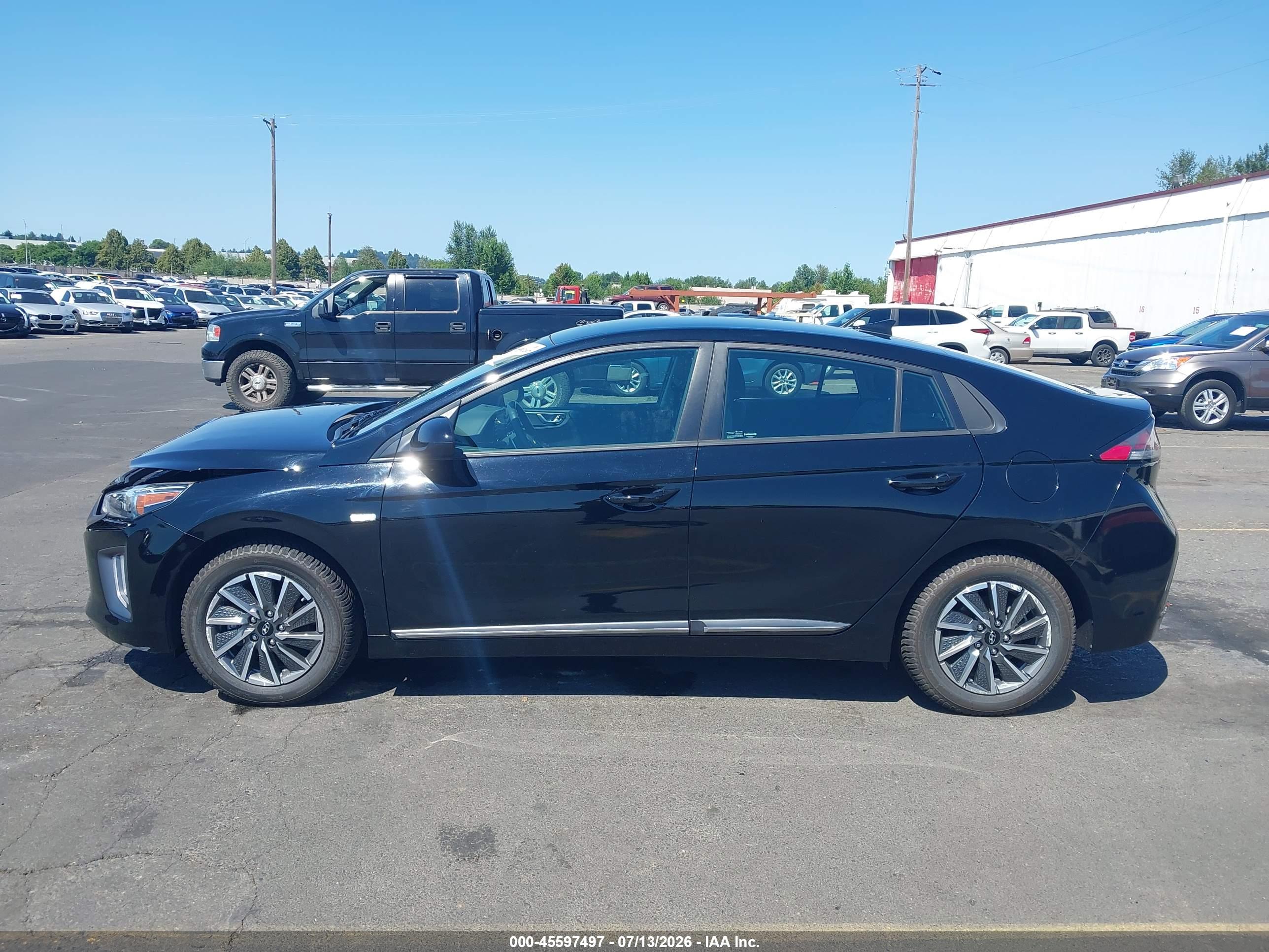 2020 HYUNDAI IONIQ ELECTRIC SE