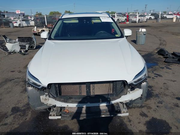 2019 VOLVO XC60 T5 MOMENTUM
