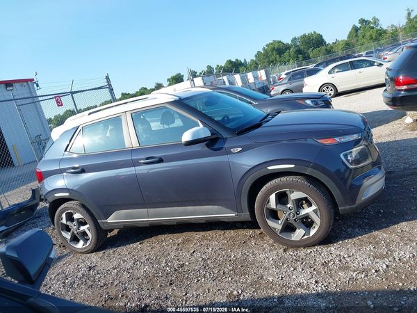 2022 HYUNDAI VENUE LIMITED
