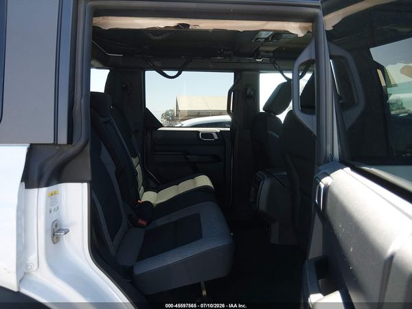 2025 FORD BRONCO BIG BEND — I8