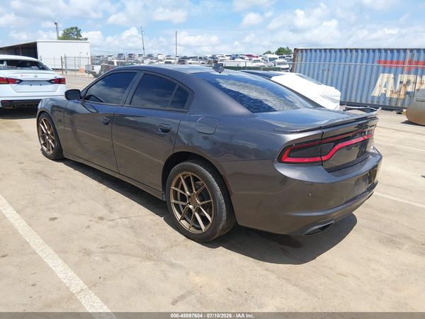 2016 DODGE CHARGER R/T