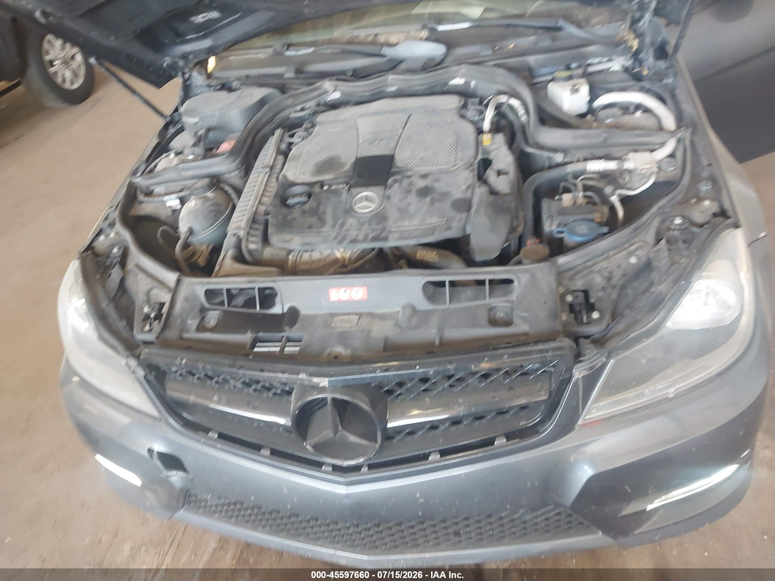 2013 MERCEDES-BENZ C 300 SPORT 4MATIC