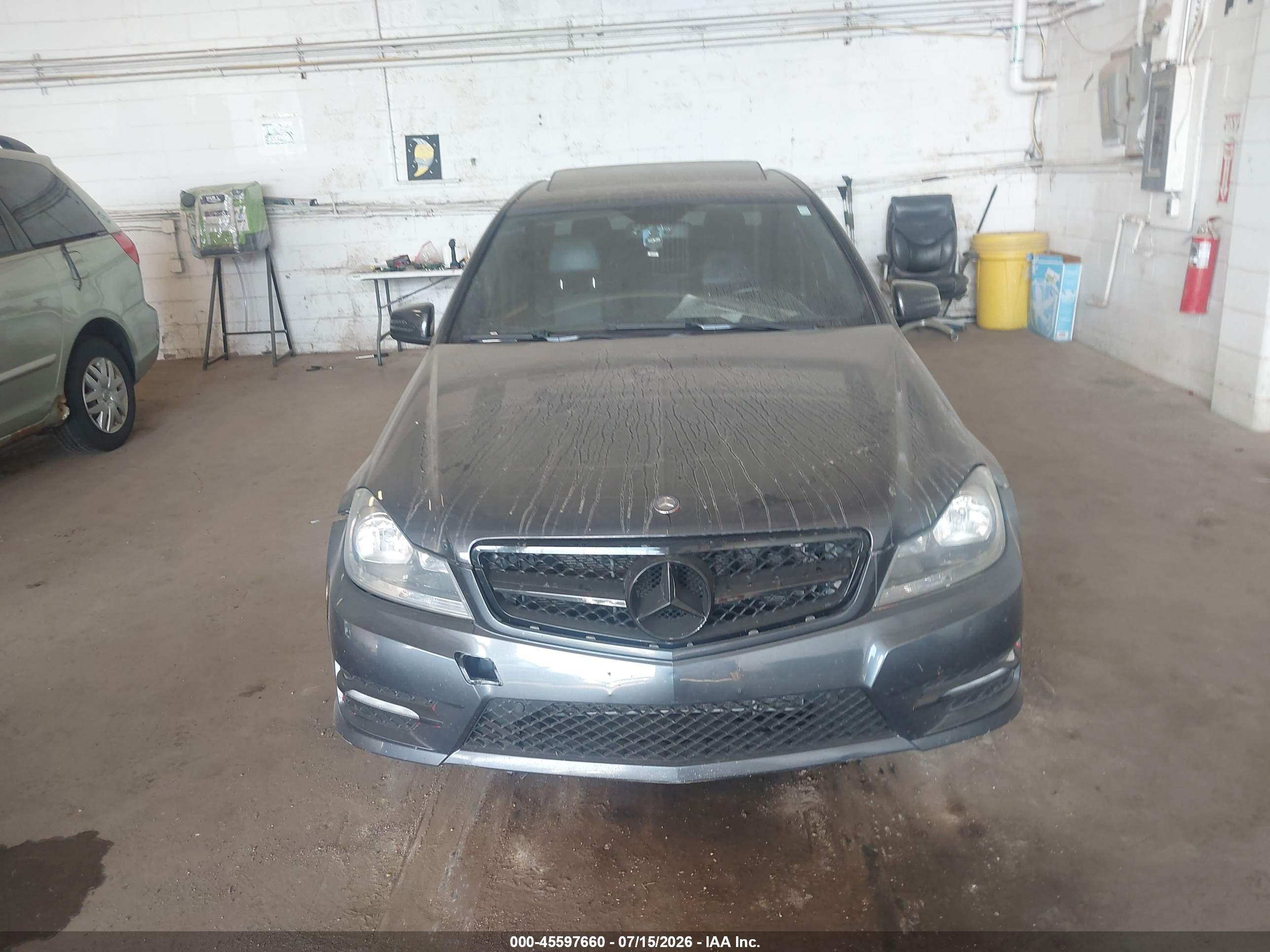 2013 MERCEDES-BENZ C 300 SPORT 4MATIC