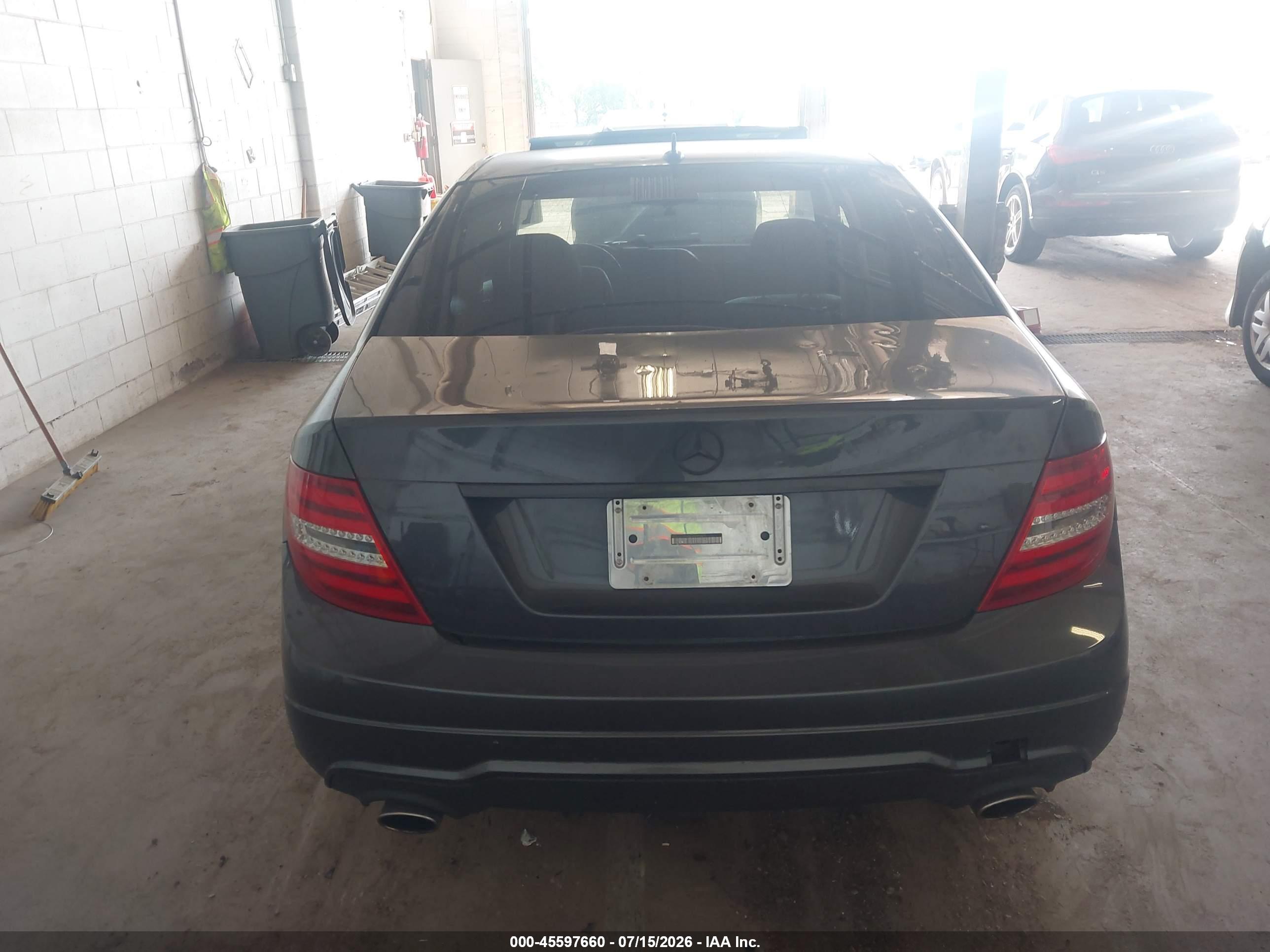 2013 MERCEDES-BENZ C 300 SPORT 4MATIC