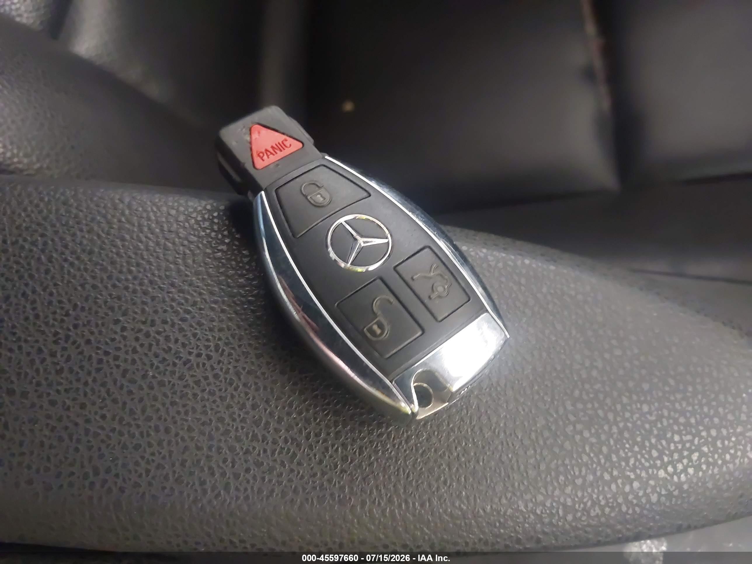 2013 MERCEDES-BENZ C 300 SPORT 4MATIC