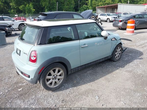2012 MINI COOPER S
