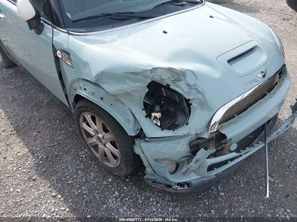 2012 MINI COOPER S
