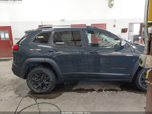 2018 JEEP CHEROKEE TRAILHAWK 4X4