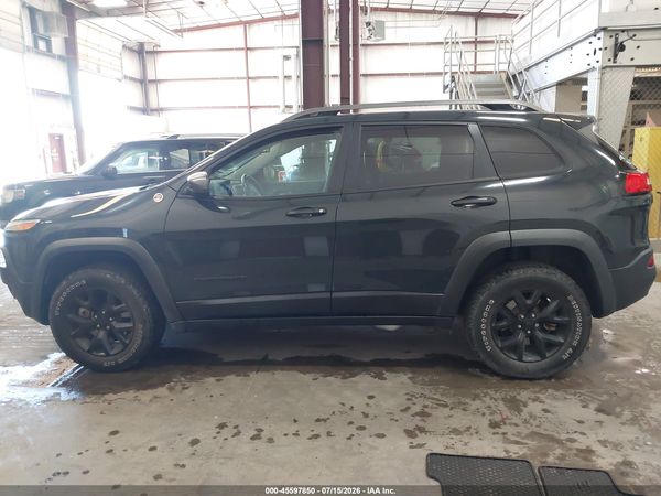2018 JEEP CHEROKEE TRAILHAWK 4X4
