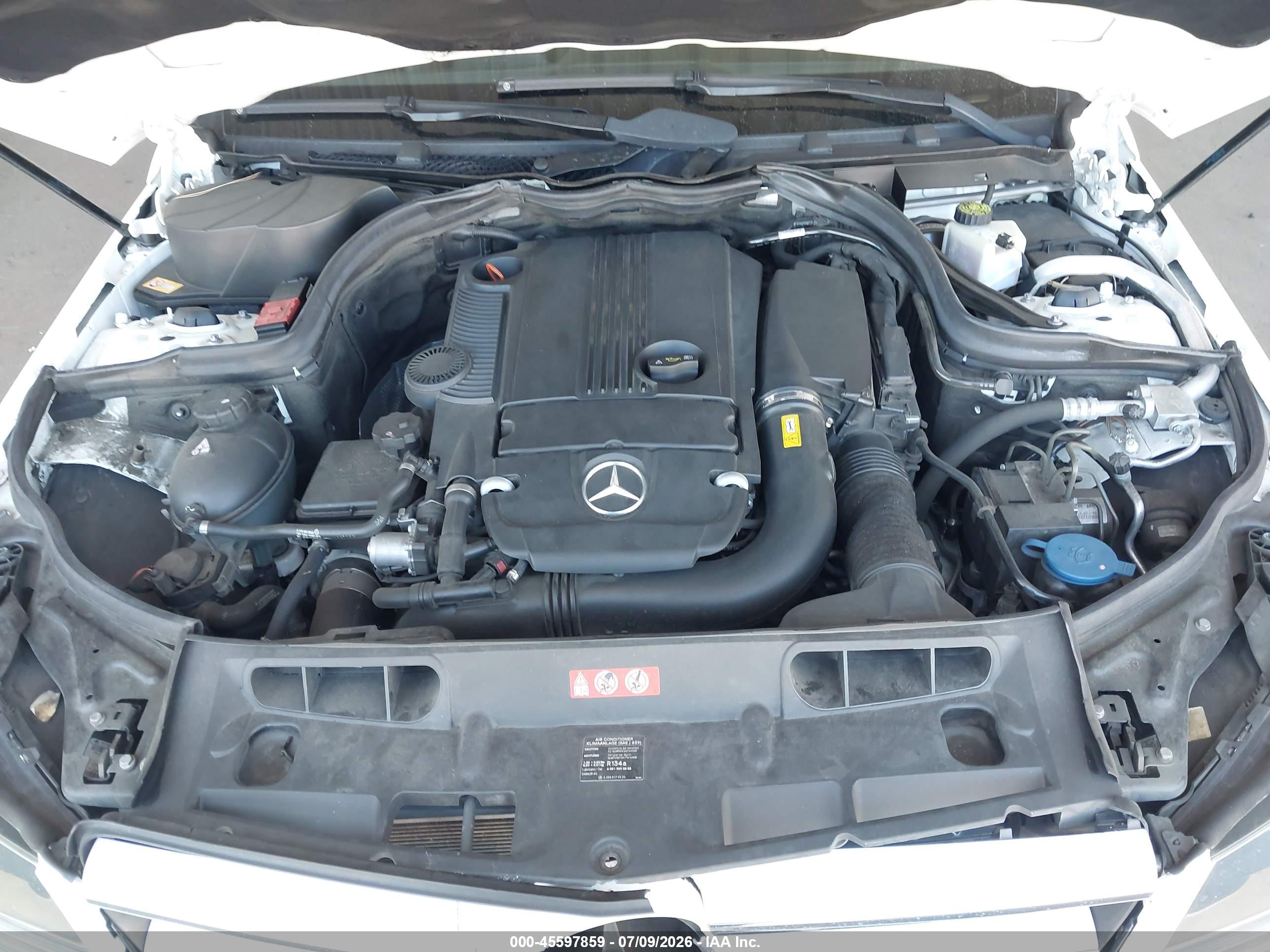 2013 MERCEDES-BENZ C 250 C250