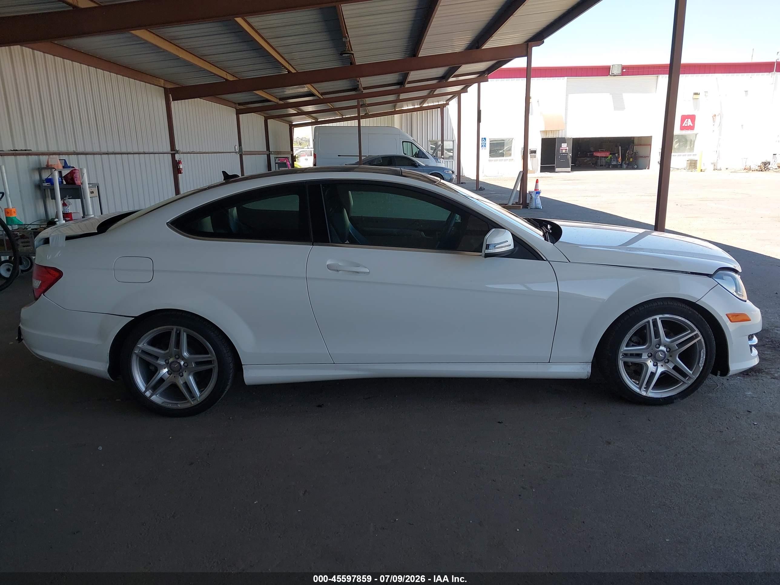 2013 MERCEDES-BENZ C 250 C250