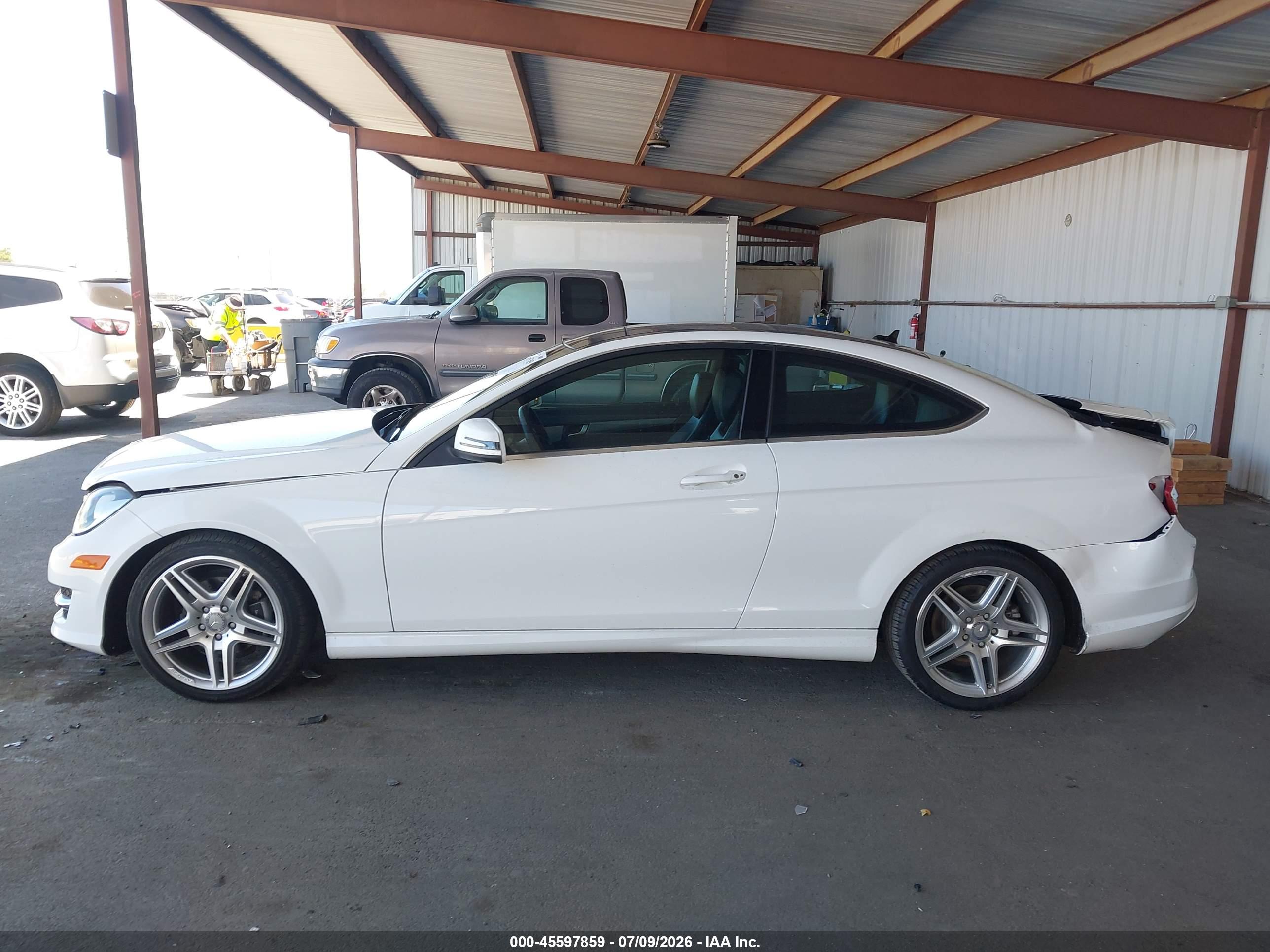 2013 MERCEDES-BENZ C 250 C250