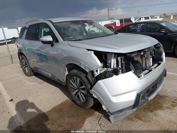 2025 NISSAN PATHFINDER SL FWD