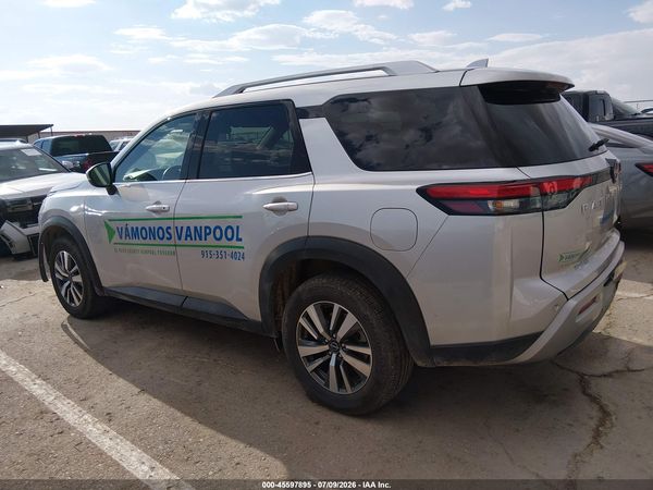 2025 NISSAN PATHFINDER SL FWD