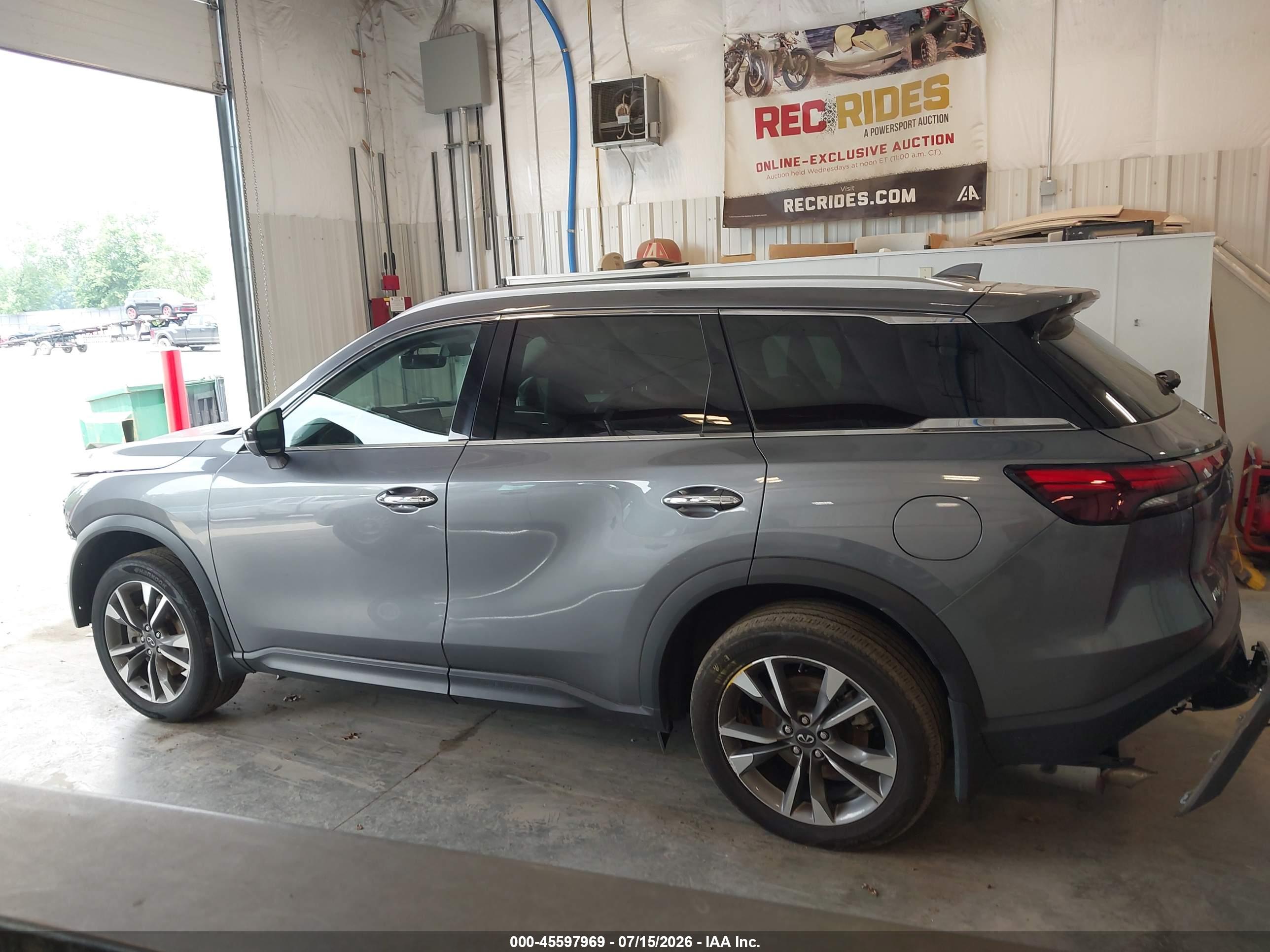 2025 INFINITI QX60 LUXE AWD