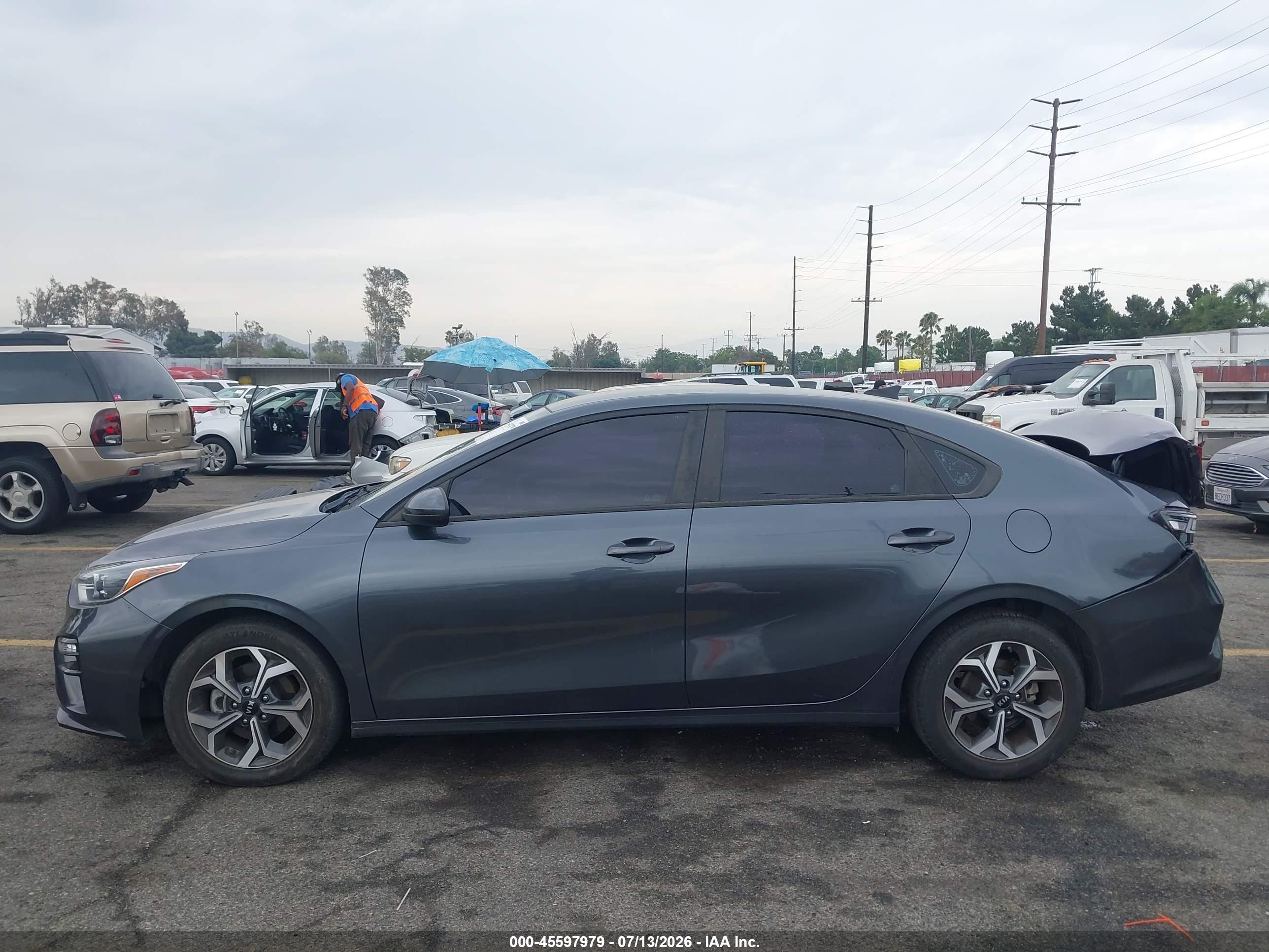 2021 KIA FORTE LXS