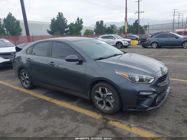 2021 KIA FORTE LXS