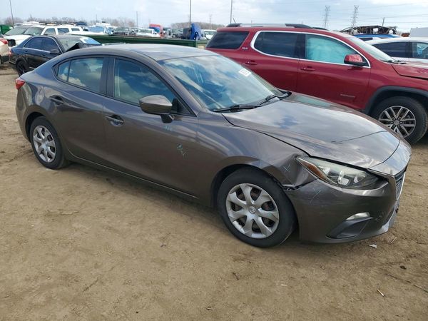 2015 MAZDA 3