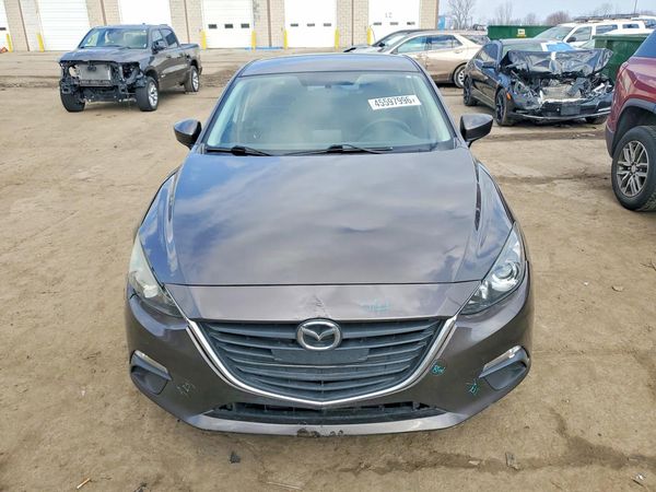 2015 MAZDA 3