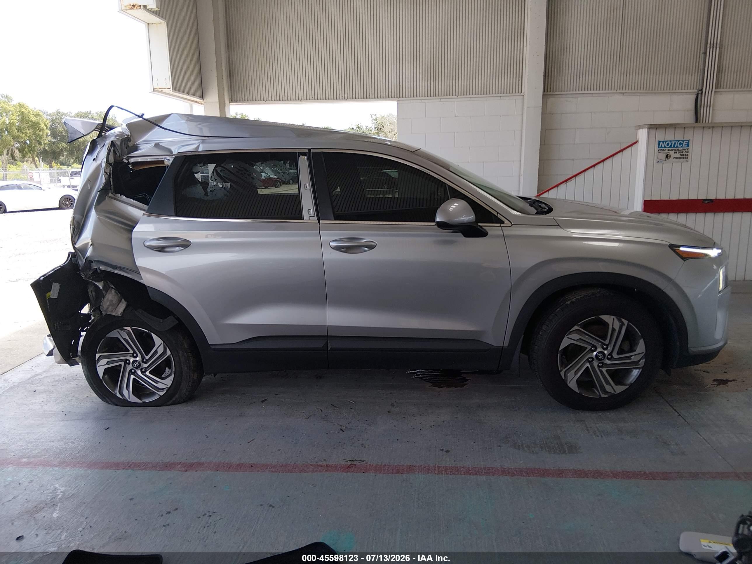 2021 HYUNDAI SANTA FE SE
