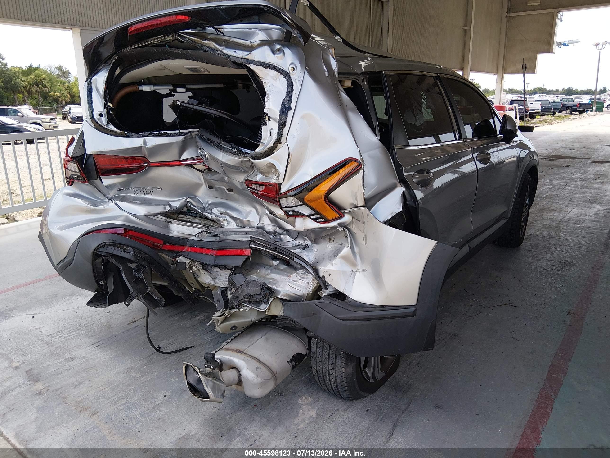 2021 HYUNDAI SANTA FE SE