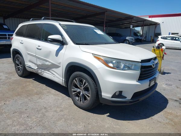 2016 TOYOTA HIGHLANDER XLE V6
