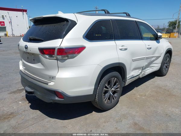 2016 TOYOTA HIGHLANDER XLE V6