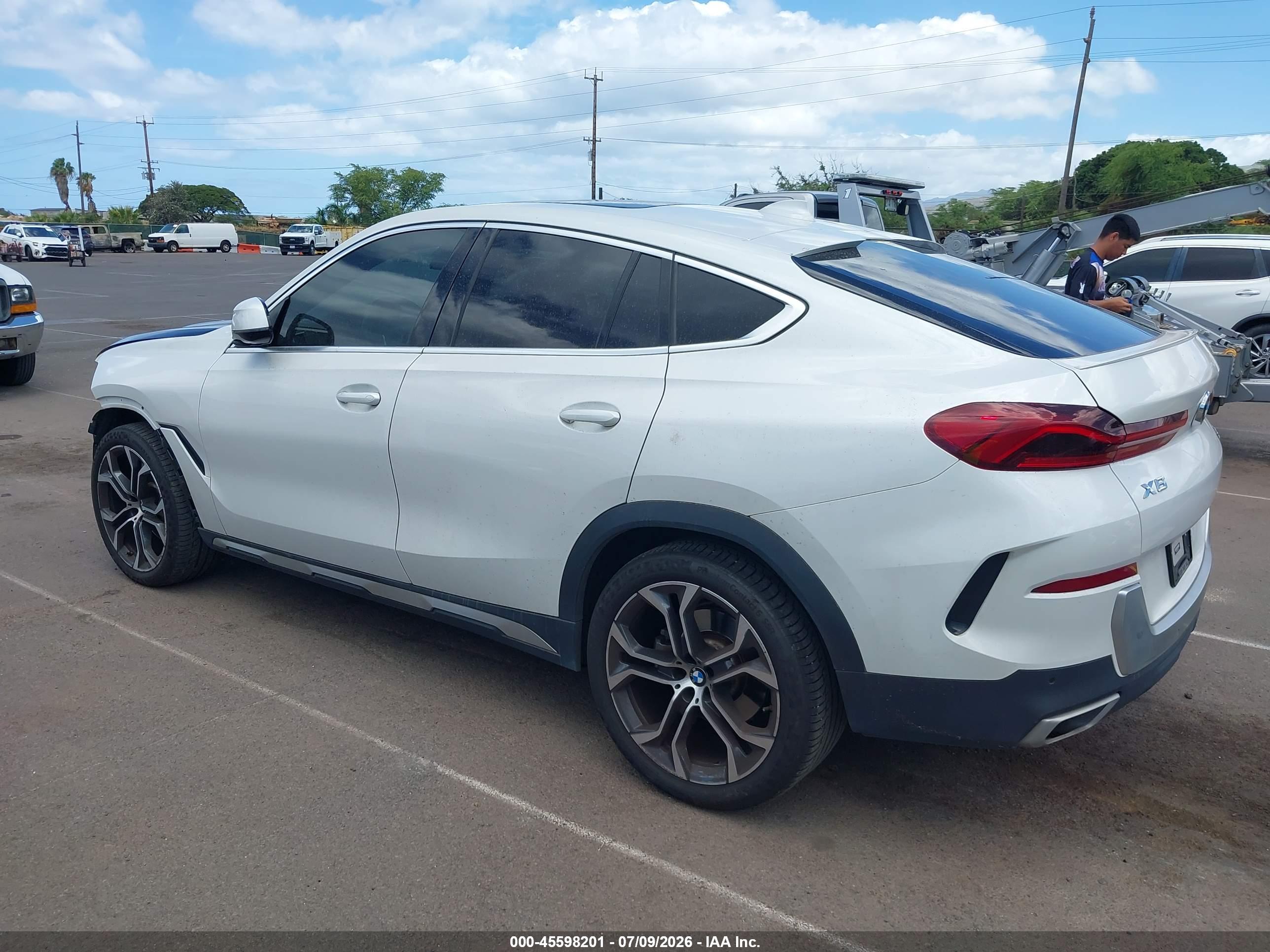 2022 BMW X6 XDRIVE40I