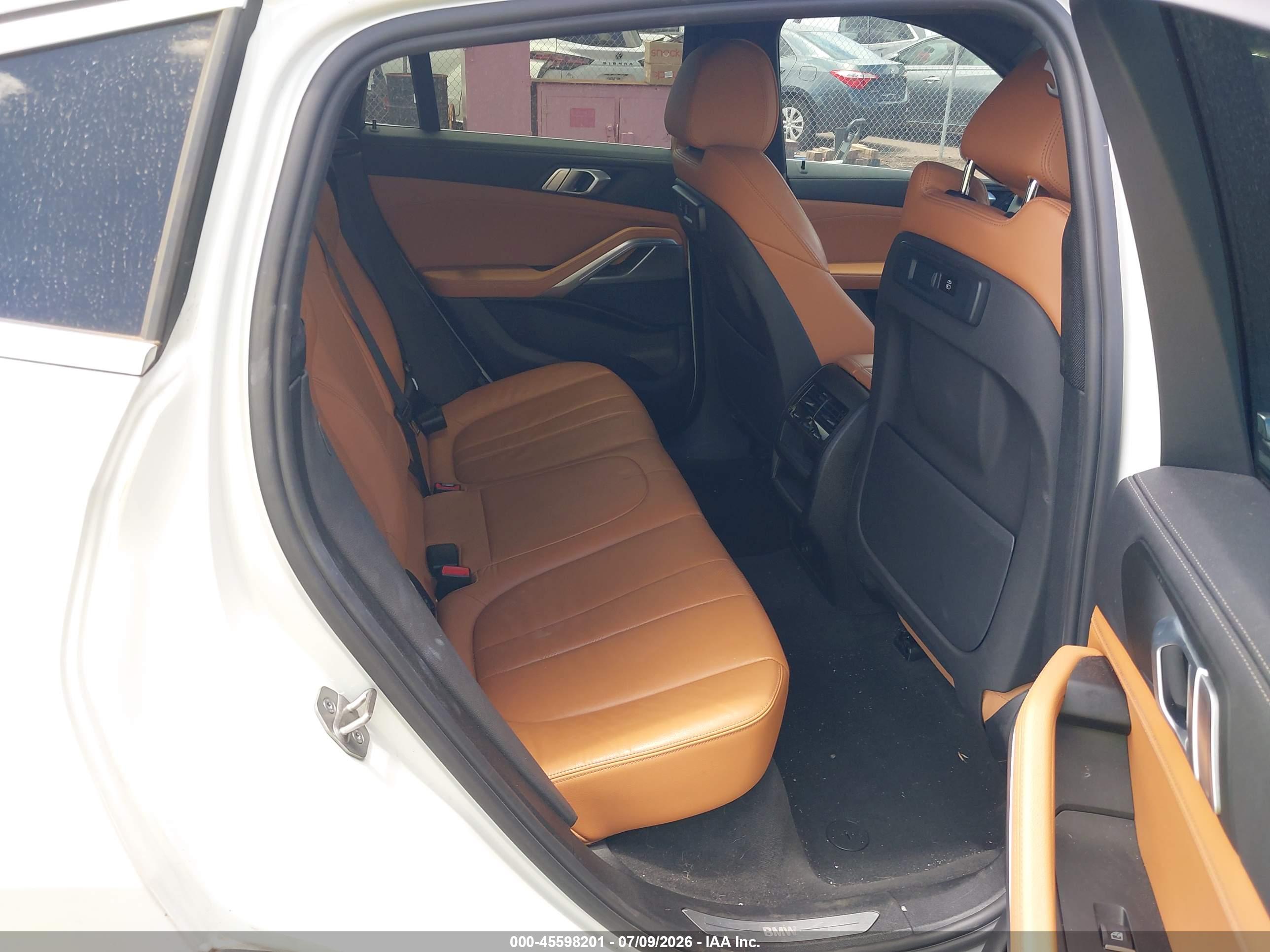 2022 BMW X6 XDRIVE40I