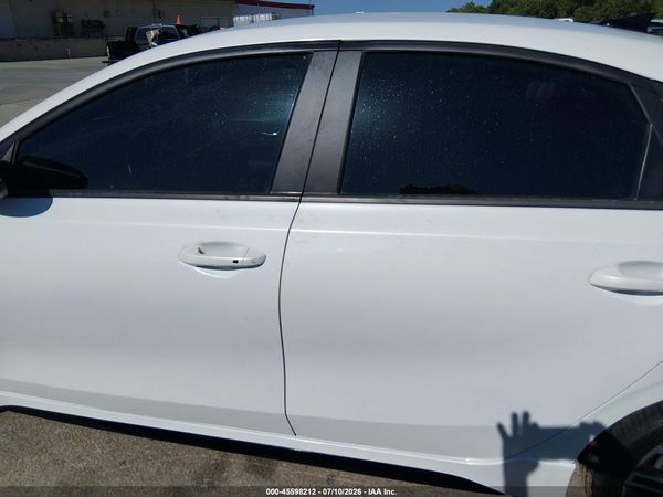 2022 KIA FORTE