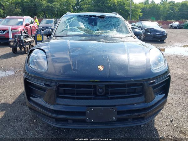 2025 PORSCHE MACAN T