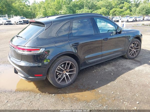 2025 PORSCHE MACAN T