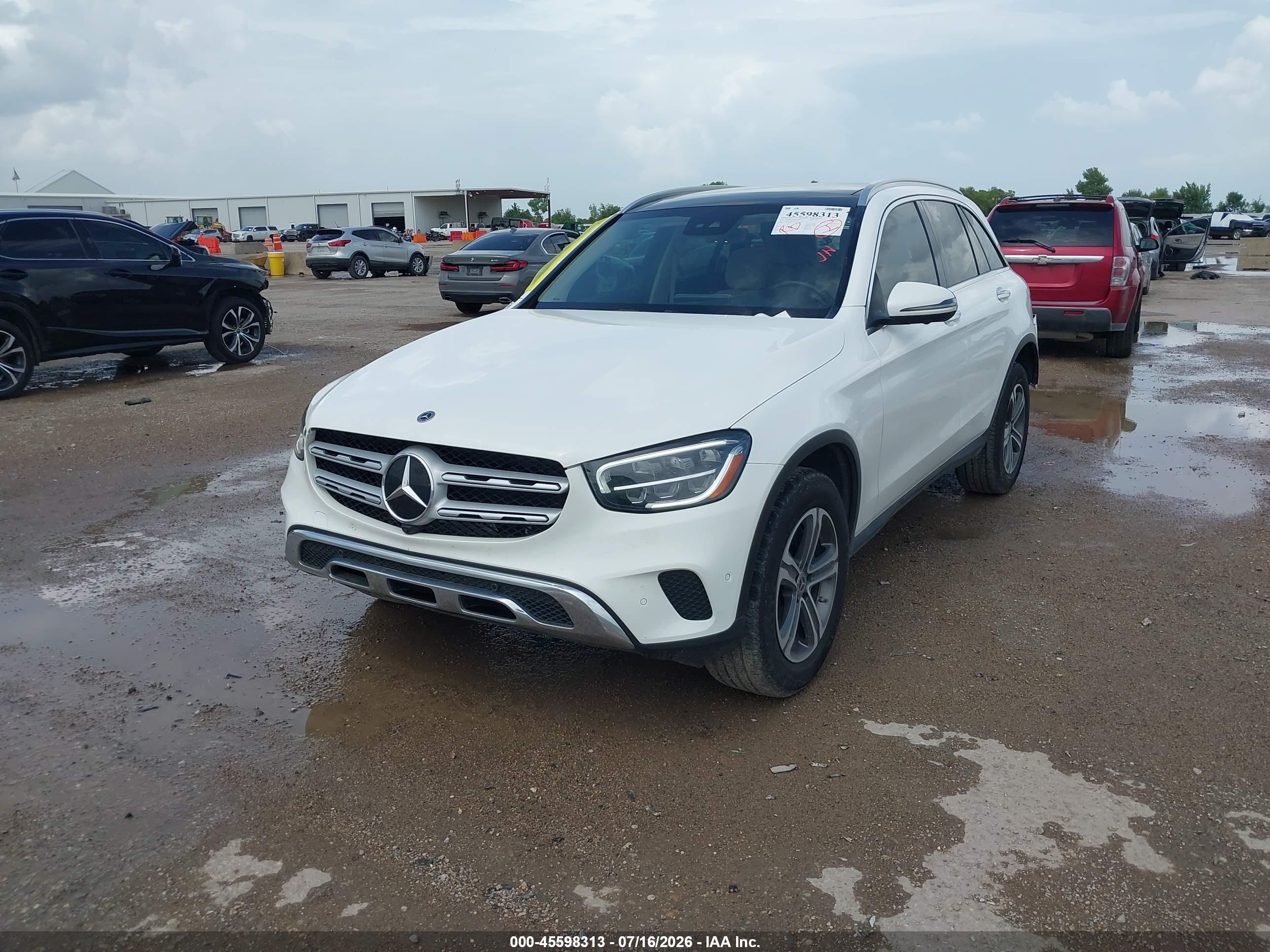 2021 MERCEDES-BENZ GLC 300 SUV