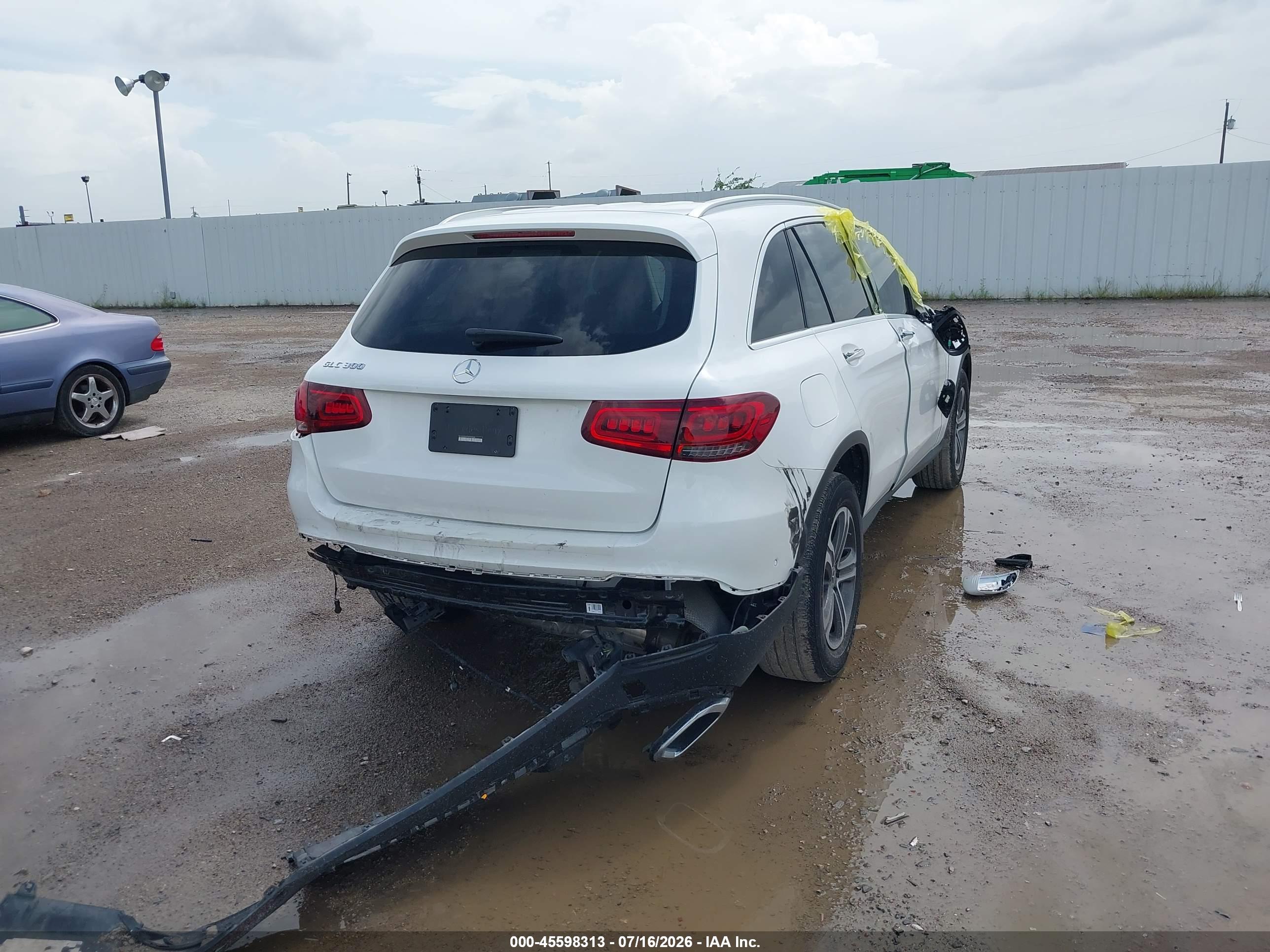 2021 MERCEDES-BENZ GLC 300 SUV