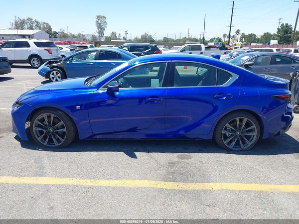 2025 LEXUS IS 300