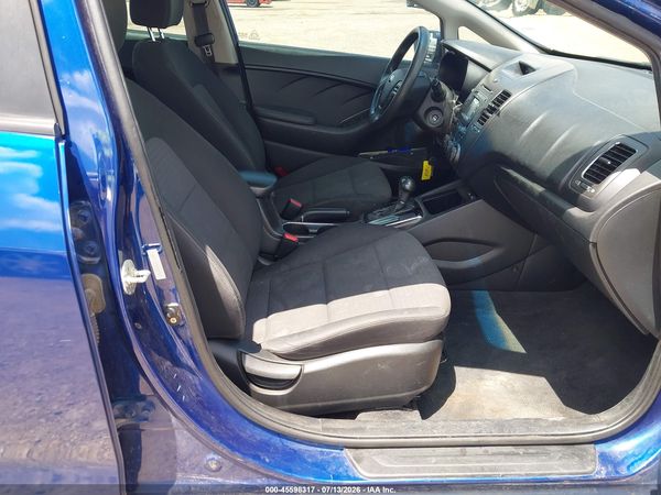 2017 KIA FORTE LX