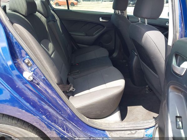 2017 KIA FORTE LX
