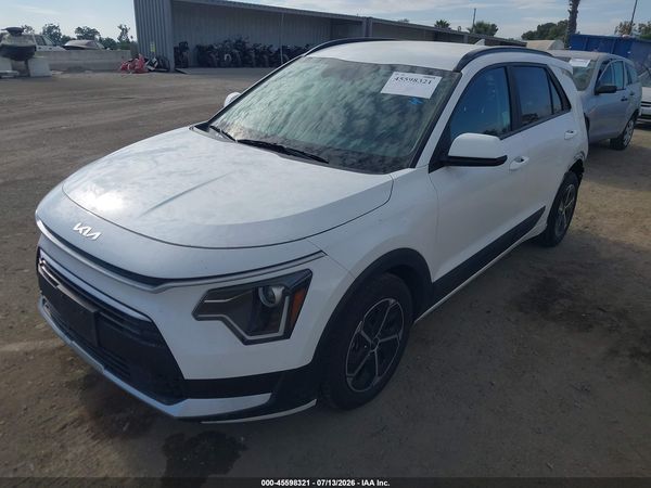 2024 KIA NIRO LX