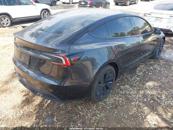 2025 TESLA MODEL 3