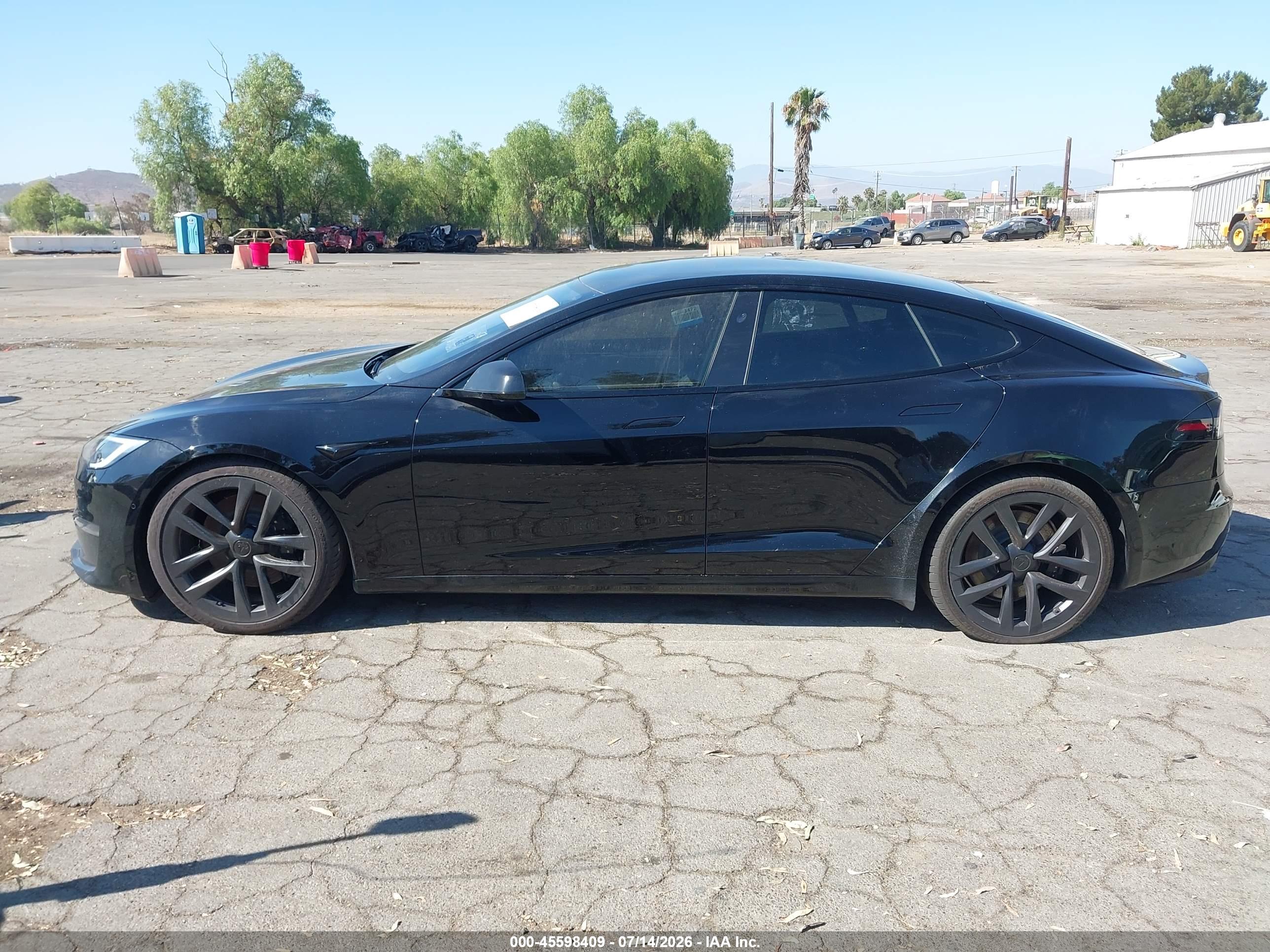 2022 TESLA MODEL S
