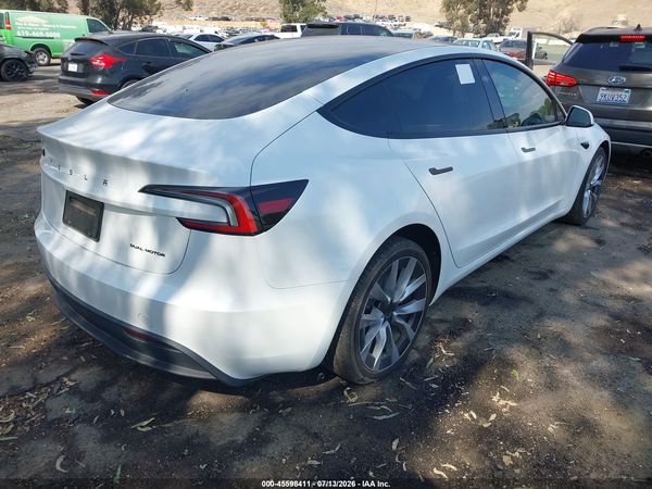 2024 TESLA MODEL 3