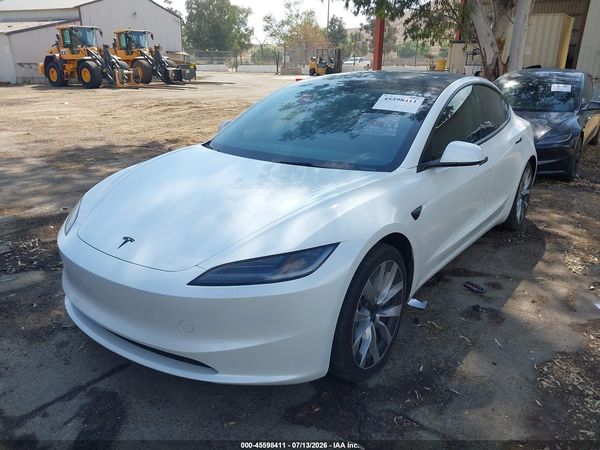 2024 TESLA MODEL 3
