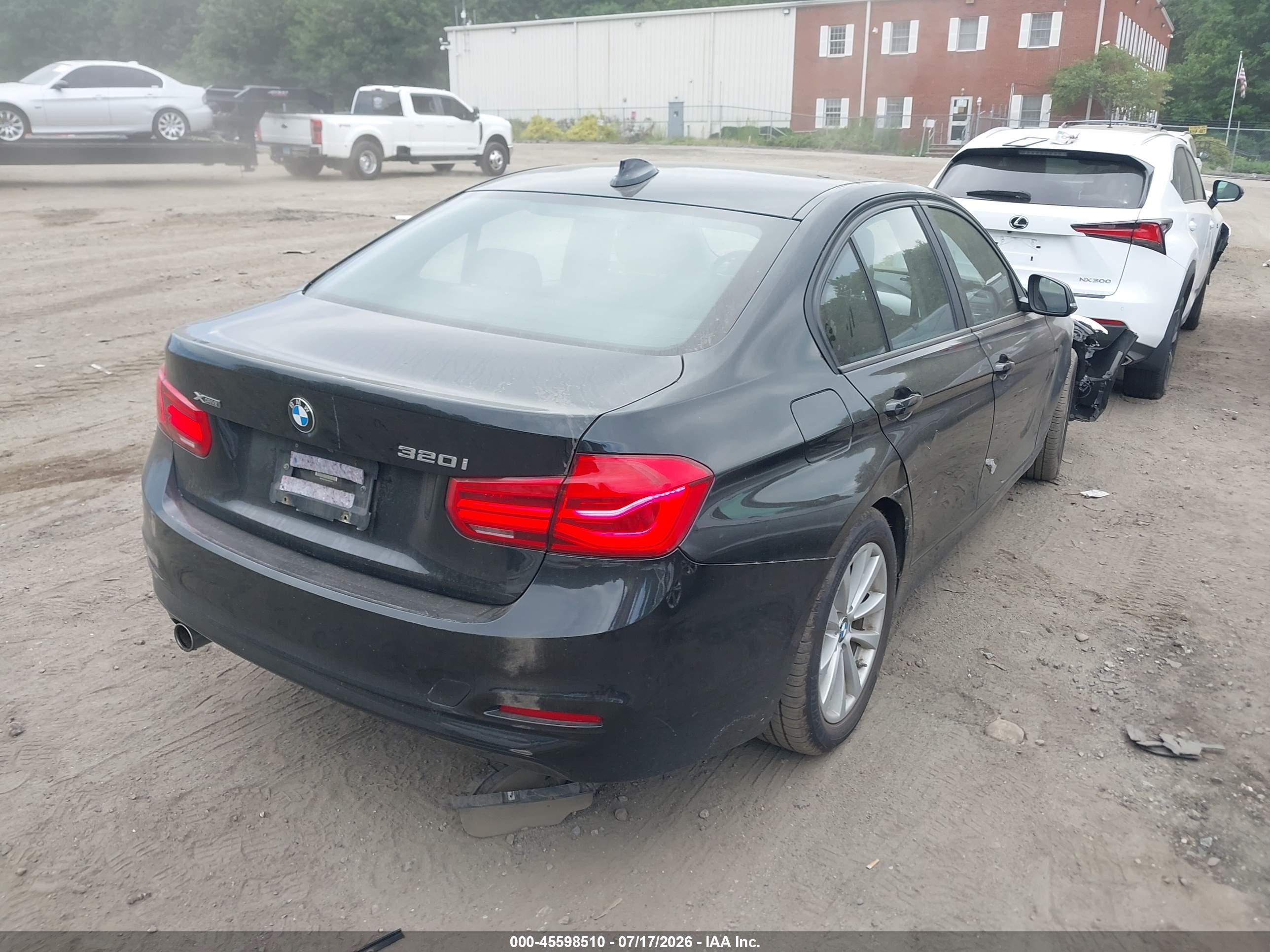 2018 BMW 320I XDRIVE