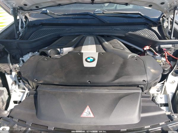 2014 BMW X5 xDrive50i