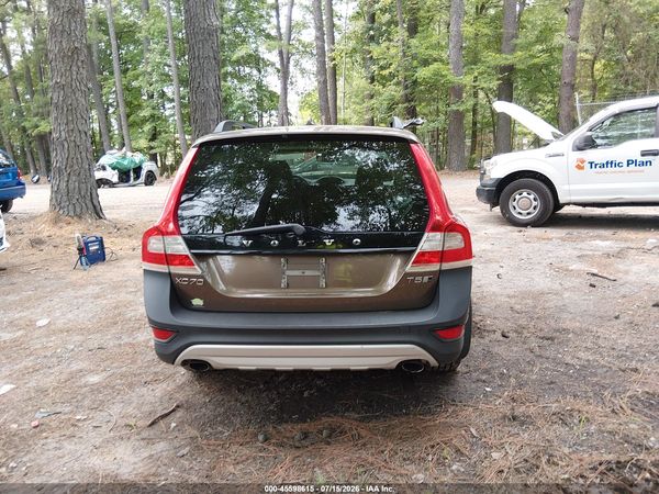 2016 VOLVO XC70 T5 PREMIER
