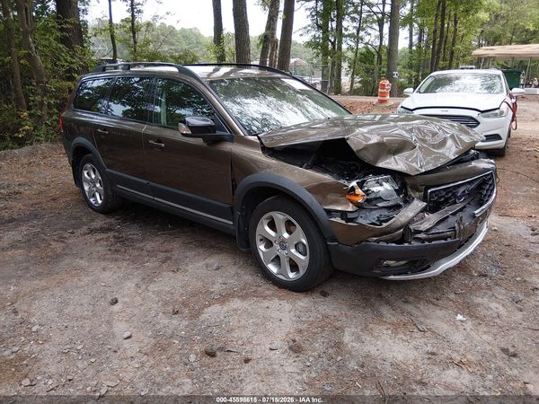 2016 VOLVO XC70 T5 PREMIER